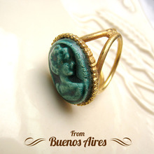 Cameo Scarf Ring 