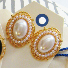 Gold Pearl 2_Pearls